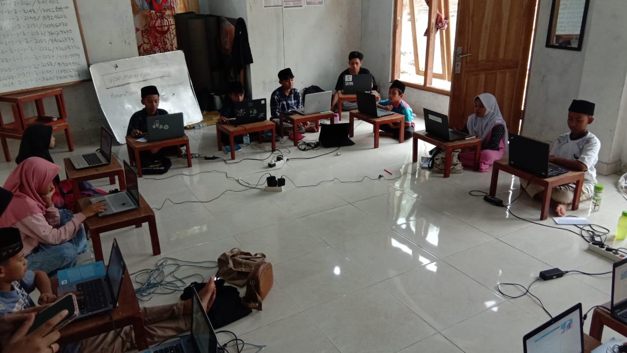 Kegiatan Lomba Majalah Mata Air