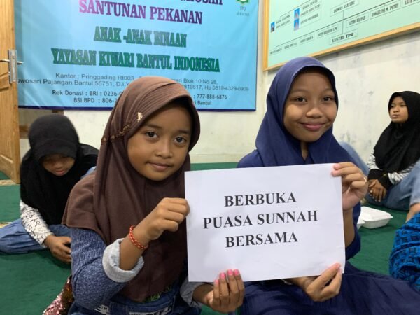 Indahnya Kebersamaan dalam Doa Bersama dan Santunan Pekanan untuk Sesama Indahnya Kebersamaan dalam Doa Bersama dan Santunan Pekanan untuk Sesama