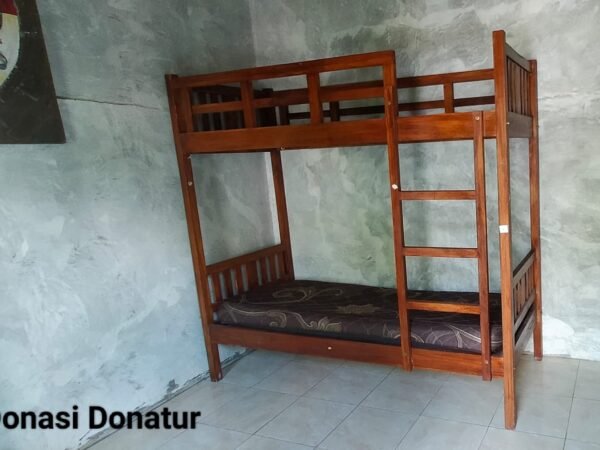 Yayasan Kiwari Bantul Indonesia Terima Donasi Dipan Kasur untuk Istana Yatim