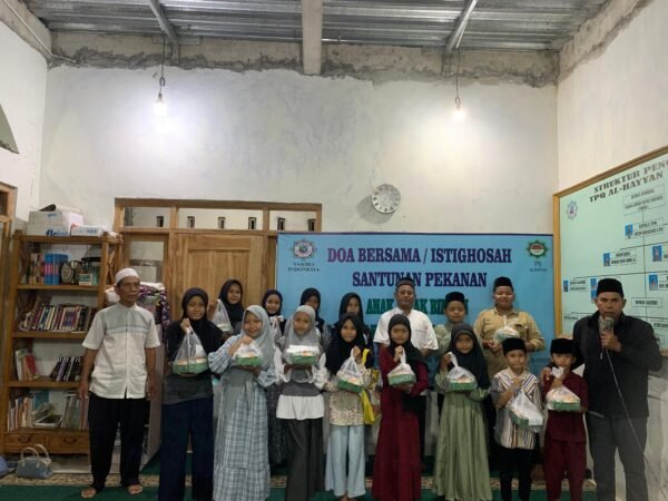 Syukur dan Cinta Kasih Mengiringi Doa Bersama serta Santunan Anak Yatim di Yayasan Kiwari Bantul Indonesia